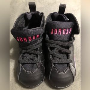 Nike Jordan tennis shoes